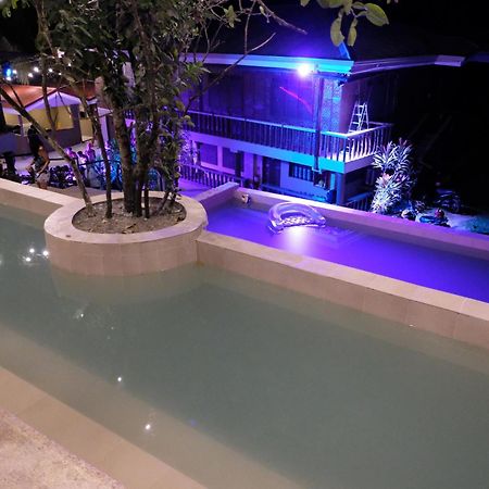 Mad Monkey Siquijor Hostel Ngoại thất bức ảnh