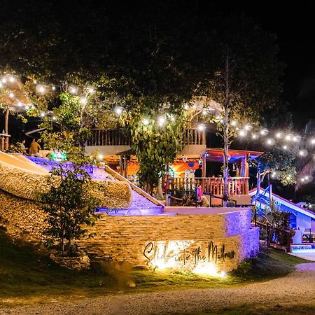 Mad Monkey Siquijor Hostel Ngoại thất bức ảnh