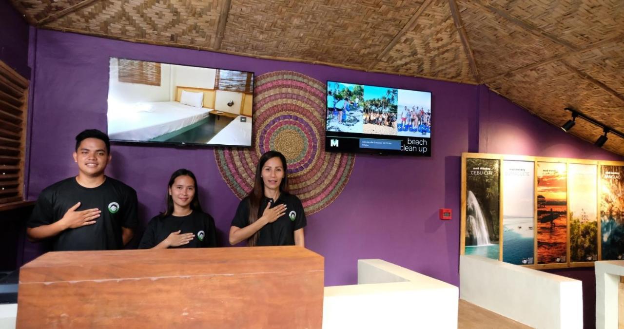 Mad Monkey Siquijor Hostel Ngoại thất bức ảnh
