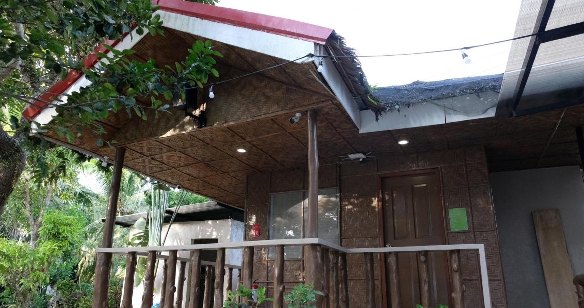 Mad Monkey Siquijor Hostel Ngoại thất bức ảnh