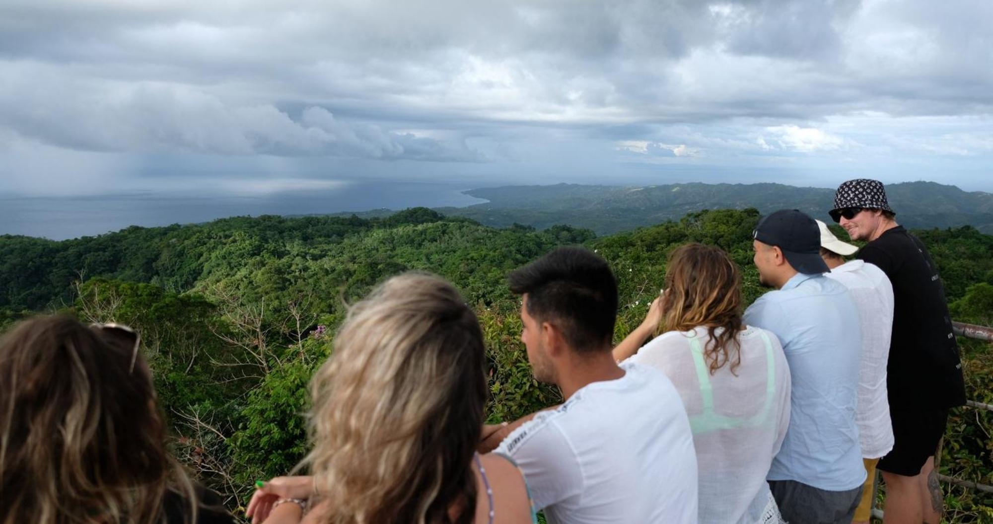 Mad Monkey Siquijor Hostel Ngoại thất bức ảnh
